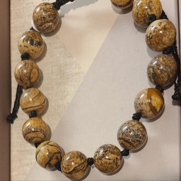 LUNA NORTE FOR EVERYBODY PICTURE JASPER STONES UNISEX ADJUSTABLE THREAD BRACELET - Picture 7 of 9